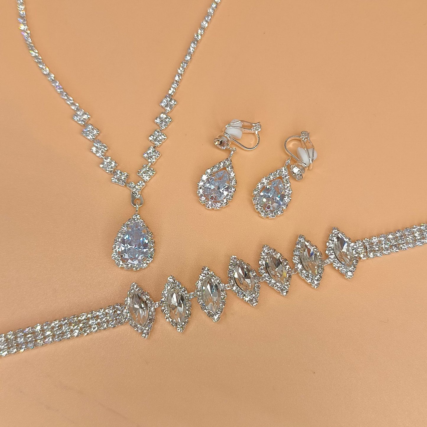 Brilliant Full Zircon Water Drop Necklace Eardrop Jewelry Set