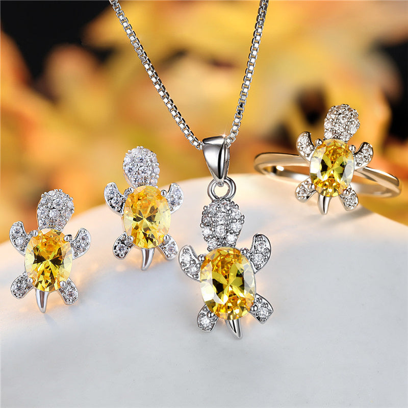 Fashion Oval Zircon Pendant Turtle Shape Necklaces With Rainbow Stone Multicolor Animal Necklace