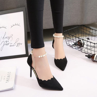 2023 New Type Of High Heels, Sharp, Sharp, Snap Chain And Shallowly Grind Noodles Women's Sandals