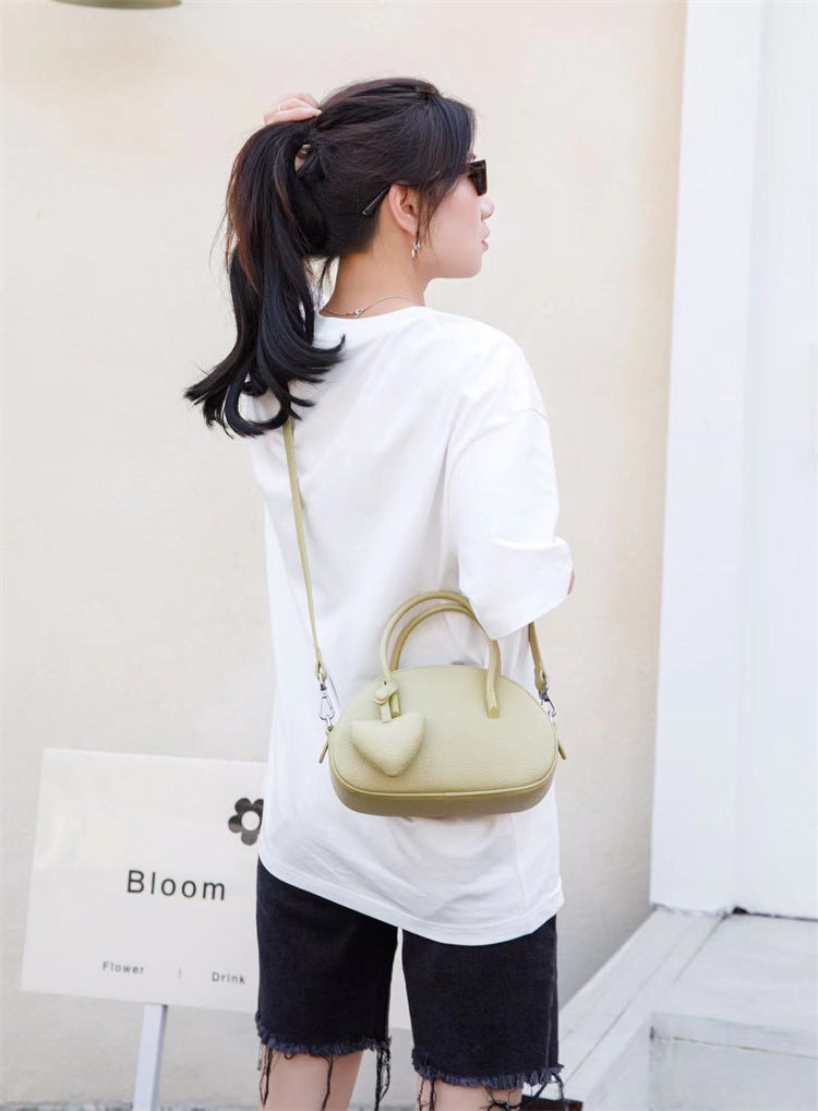 2024 Handbag For WomenLuxury Designer Heart Crossbody Bag Solid Concise