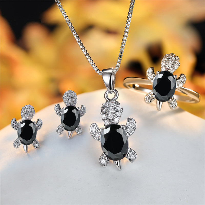 Fashion Oval Zircon Pendant Turtle Shape Necklaces With Rainbow Stone Multicolor Animal Necklace